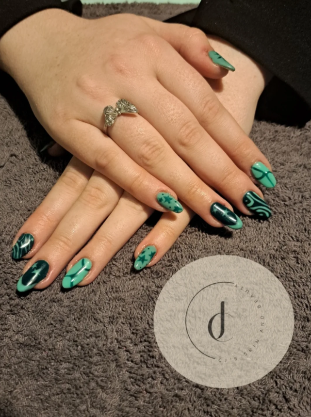 Nail art design 5